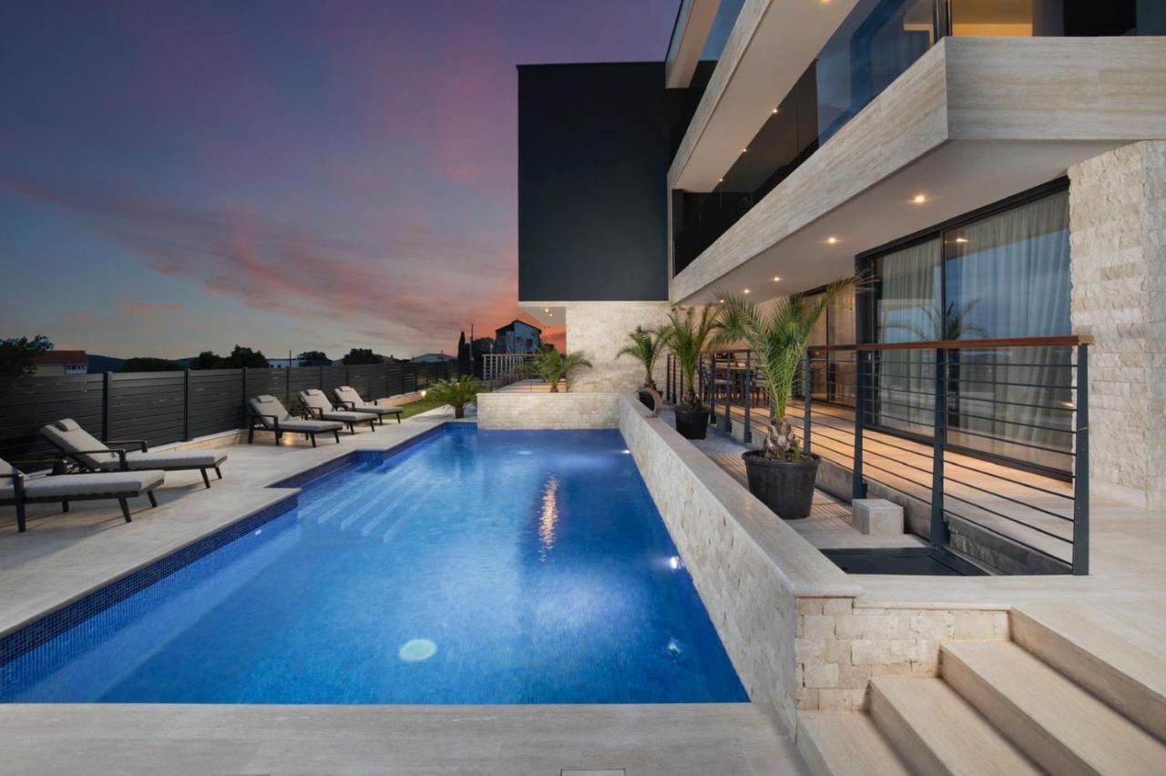 Boutique Apartments Kristo ميدولين المظهر الخارجي الصورة